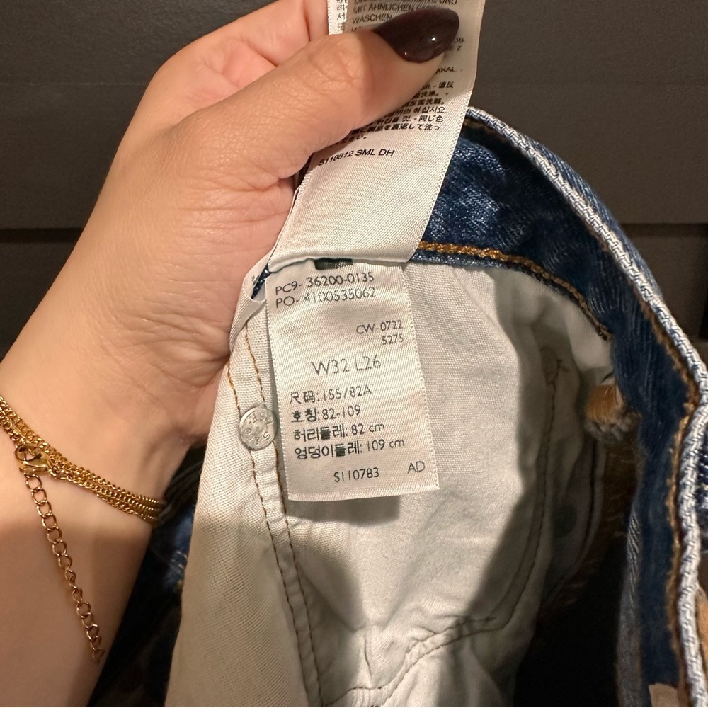 Levi’s Jeans - Picture 3 of 6